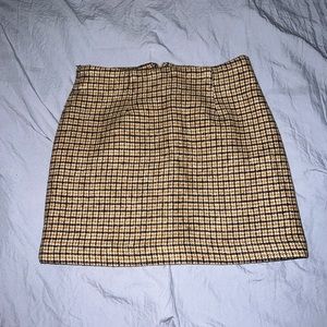 Plaid mini skirt